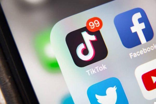 How to upload photos, audios and videos to TikTok from mobile? - Quick and easy