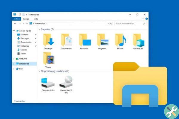 How to create and insert a shortcut for File Explorer on the Windows 10 desktop