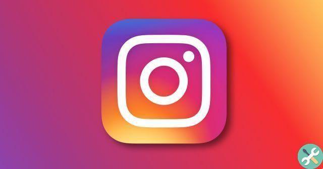 How to show or hide the accountant «Like» of Instagram and Facebook