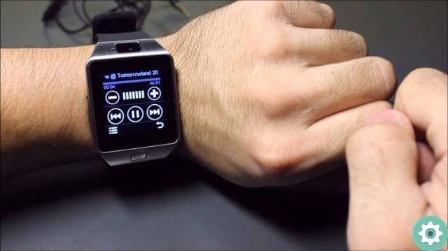 Como redefinir de fábrica ou redefinir um Smartwatch DZ09 - Rápido e fácil