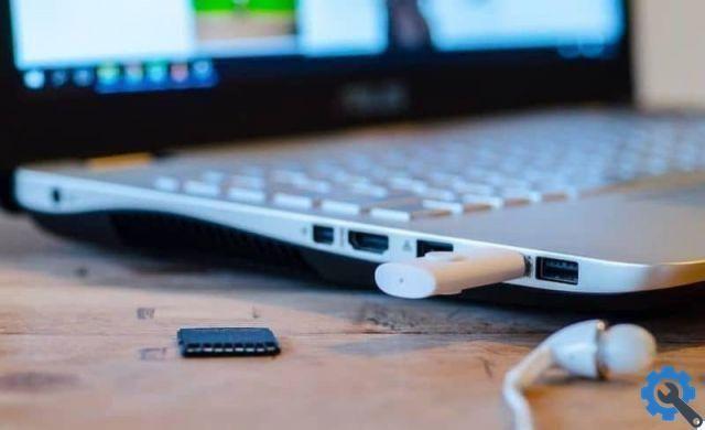 Comment ajouter une clé USB à la barre des tâches sous Windows - Rapide et facile