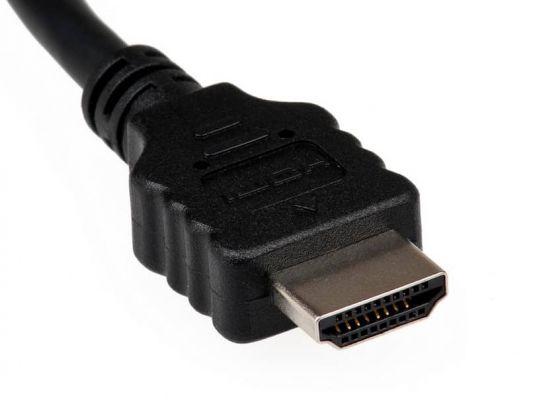 Como conectar o laptop à TV via cabo HDMI