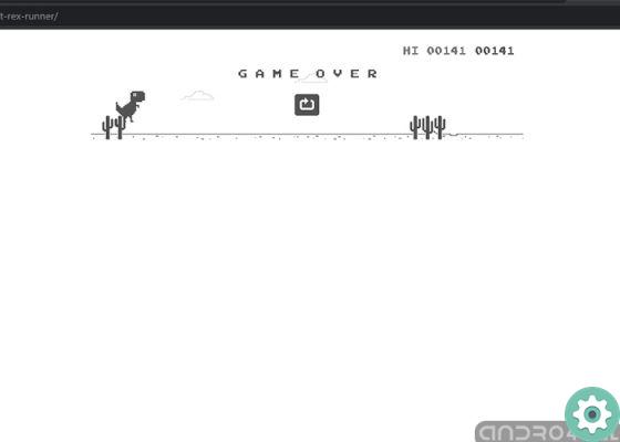 Play Google's dinosaur with and without the internet
