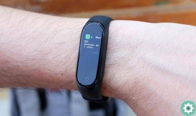 How to reduce the screen notifications of my Xiaomi Mi Band