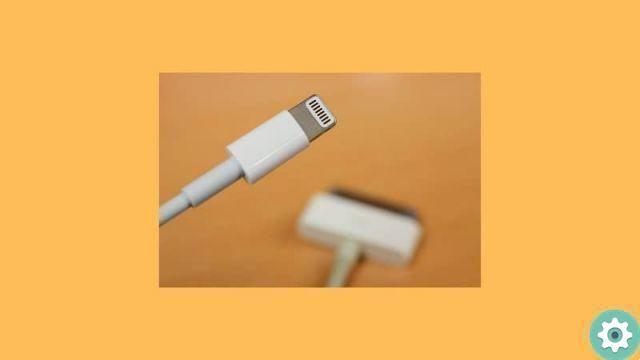 How to distinguish a fake Lightning cable from an original iPhone?