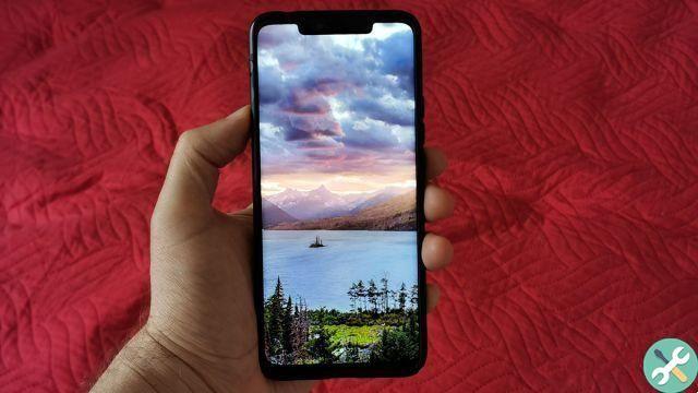 How to change mobile wallpaper based on time of day