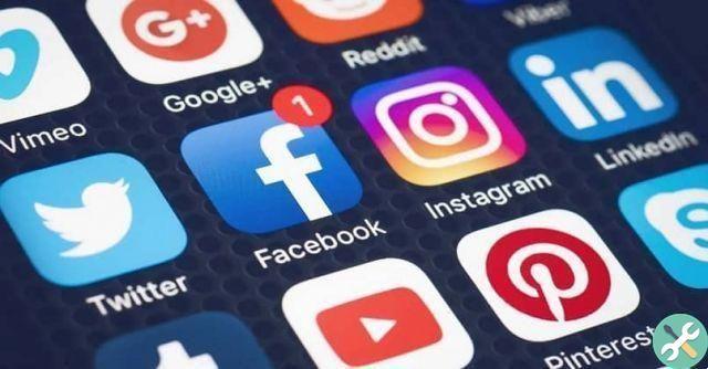 How to manage accounts and delete social profiles connected to Instagram