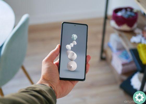 Use the new Pixel 5 animated wallpapers on any mobile device