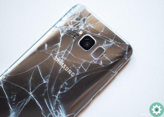 Is it worth taking out mobile insurance?