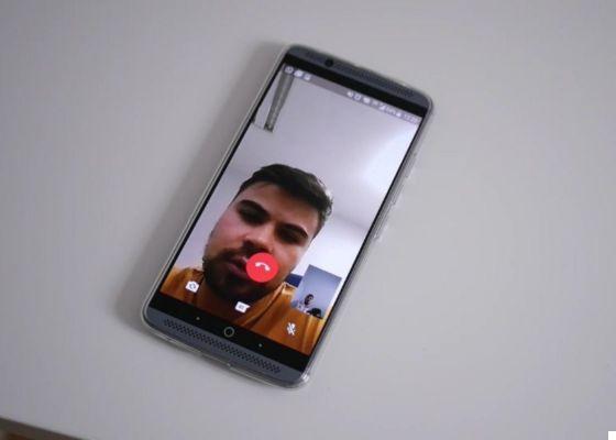 How are WhatsApp video calls recorded?