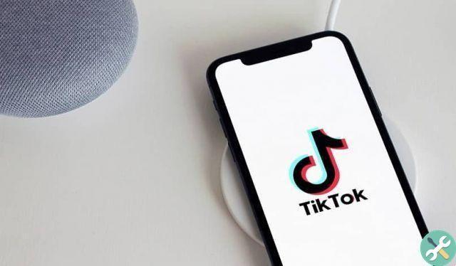 How to create or make a video with photos, videos and slides on TikTok?