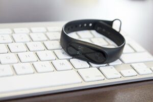 How to find or locate my mobile with Xiaomi Mi Band