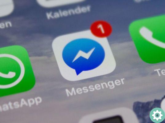 What is Facebook Messenger and How to Use It - Practical Guide