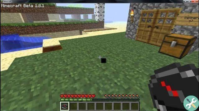 How to make a compass in Minecraft and have it point to my house Very useful!