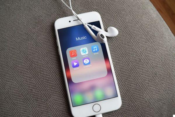 Como ativar e configurar o desligamento automático de música ou rádio no iOS?
