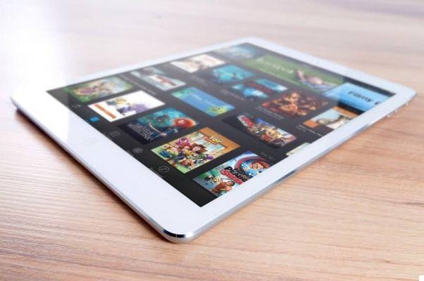 What are the differences between a tablet and an iPad and which is considered better?