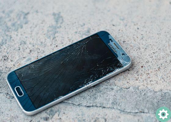 Recover data from a broken mobile phone - all your options