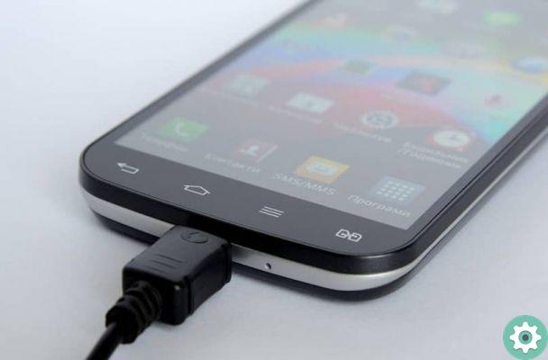 How to choose the best charger for your Android or iPhone mobile phone
