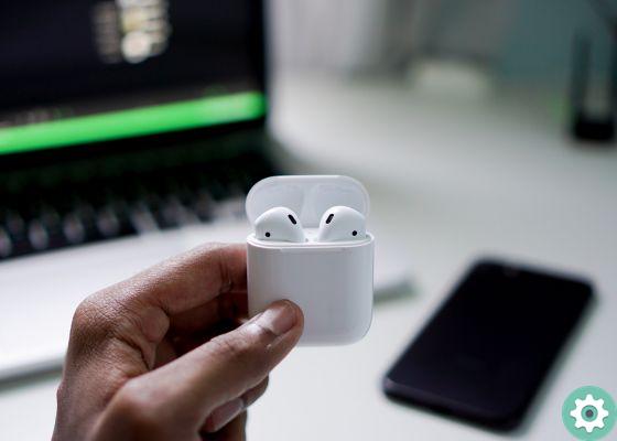 3 Advantages and 2 Disadvantages of Using AirPods with an Android Mobile Device
