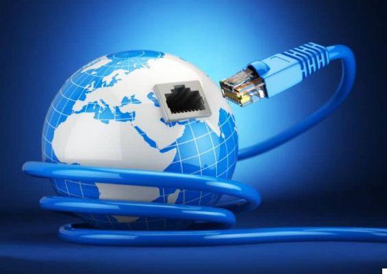 What is it, what is it for and how do Internet Providers - ISPs work?