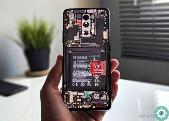 Transparent wallpapers: how to put the inside of your mobile wallpaper