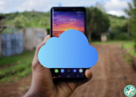 How to open iCloud on an Android mobile device