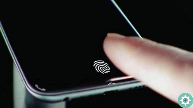 How to take photos or record videos with the fingerprint sensor on Huawei?