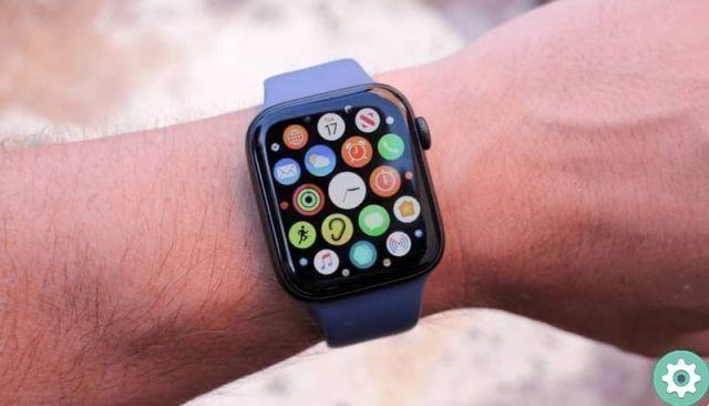 What to do if the Apple Watch does not turn on and overheats? Final solution