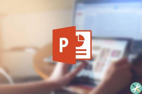 How to create a hyperlink in PowerPoint to a web page