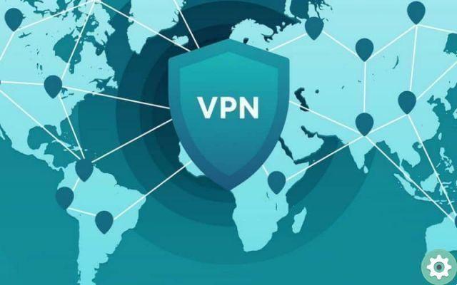 What are the main differences between a VPS and a VPN?
