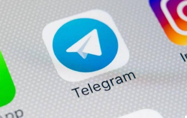 How to share images and GIFs via Telegram via mobile