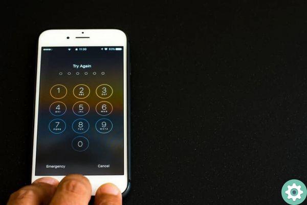 How to hide or disable the status bar of your iPhone