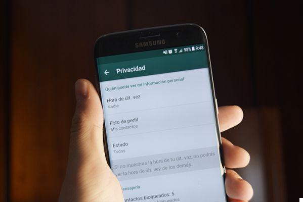 How to hide the last connection time in whatsapp