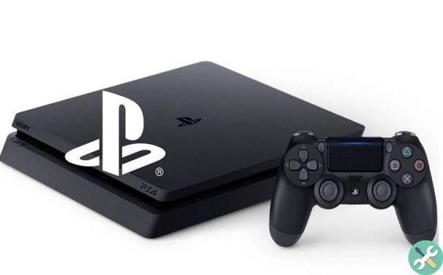 How do I download and install PlayStation Now games on my PS4 console?
